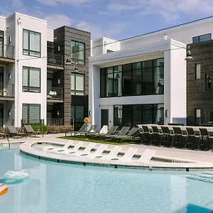 https://sonder-at-village-21.nashville-hotels.org